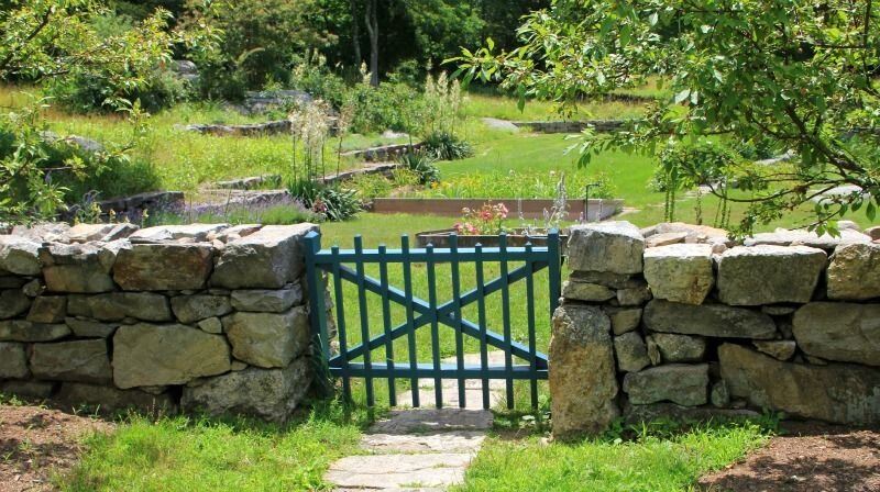 Stone wall reference