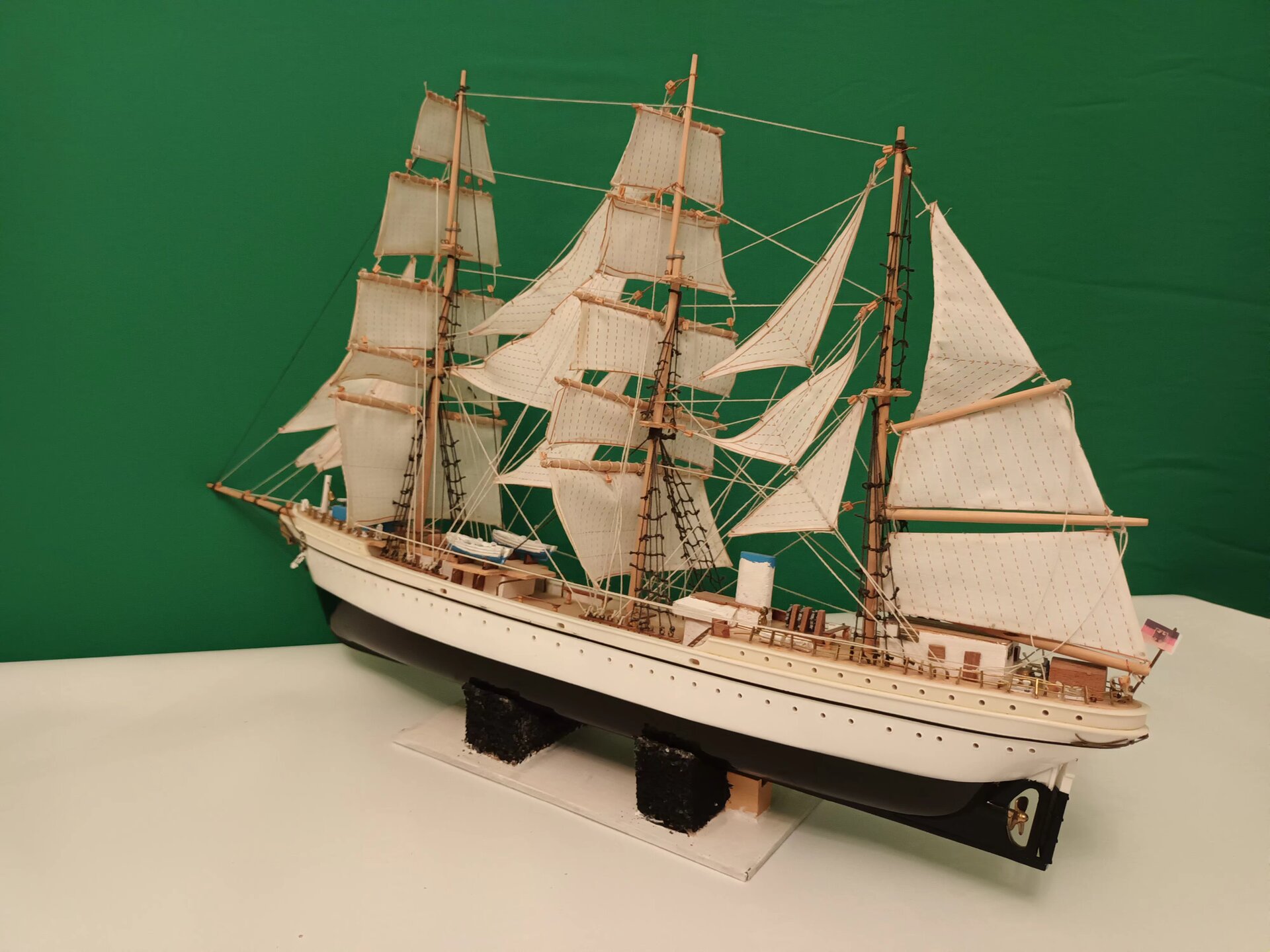 Gorch Fock training ship - Gallery Image