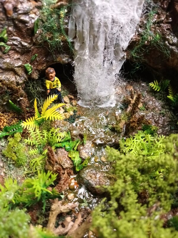 The translucent waterfall material taking shape