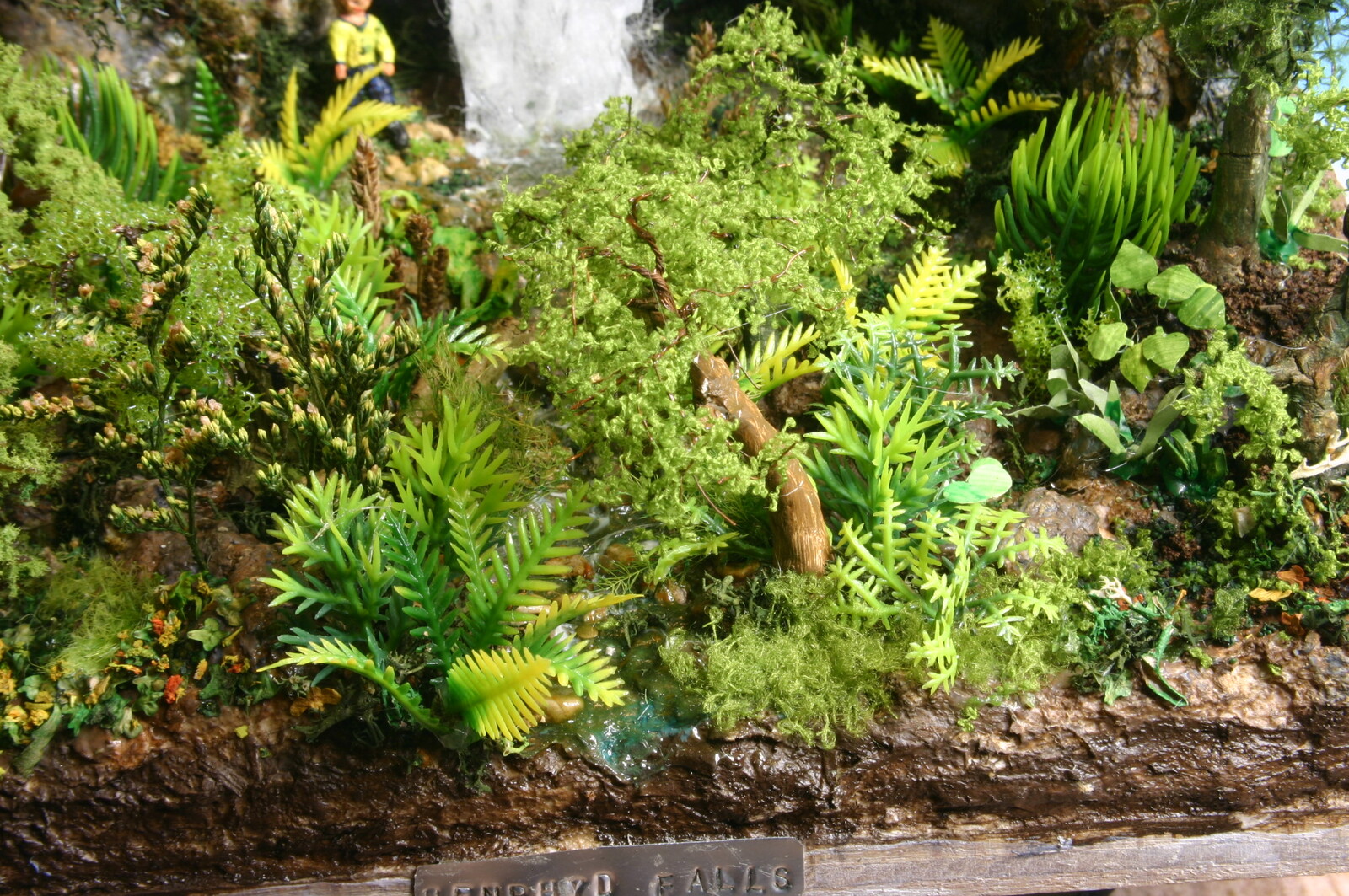Henrhyd Falls - South Wales Waterfall Diorama - Gallery Image