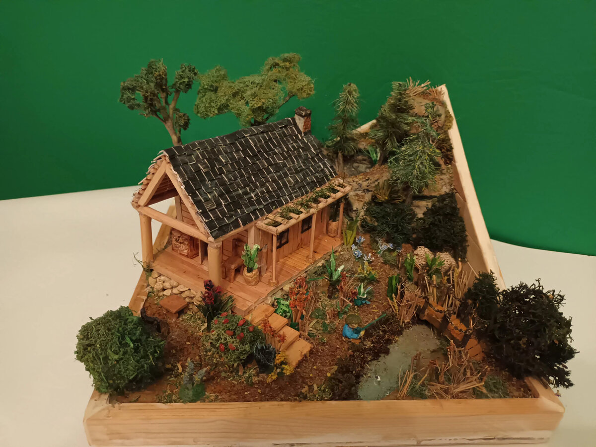 Log Cabin in the Woods - Gallery Image