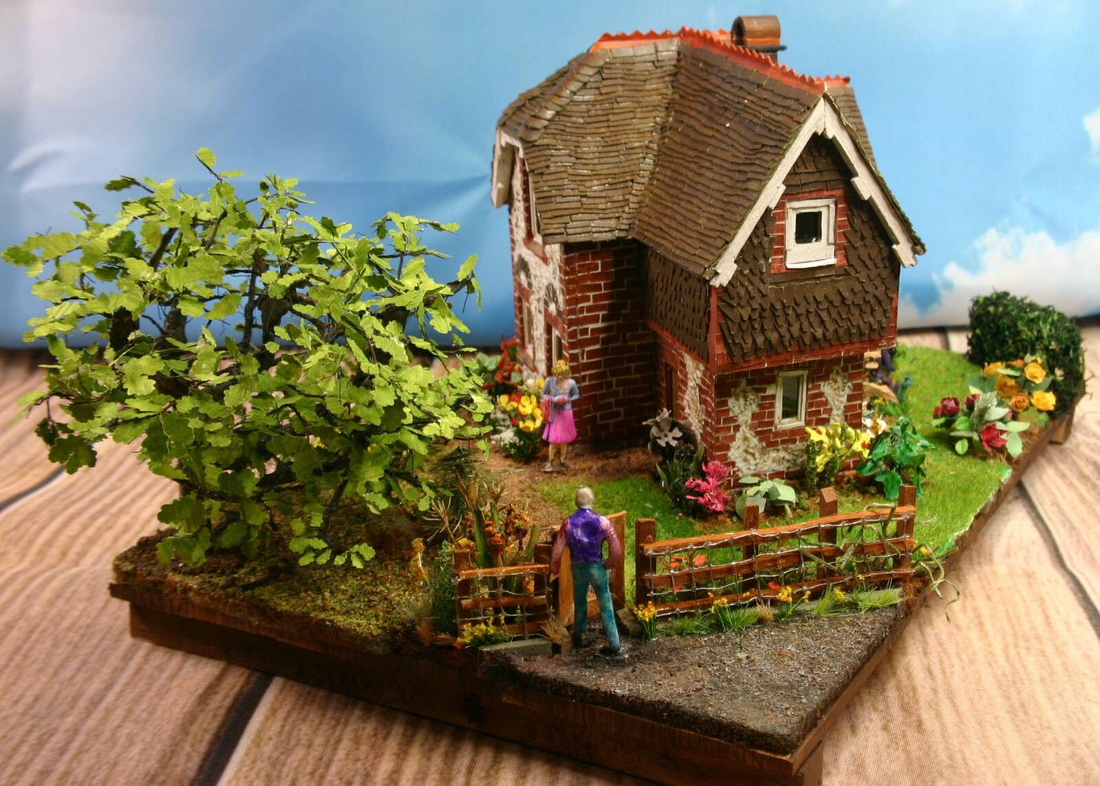 Traditional English Cottage - Gallery Image